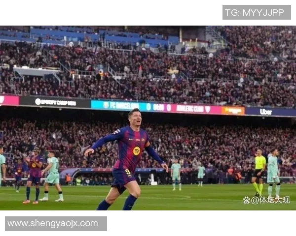 皇马主场战胜巴萨登顶西甲榜首，梅西遭遇进球荒